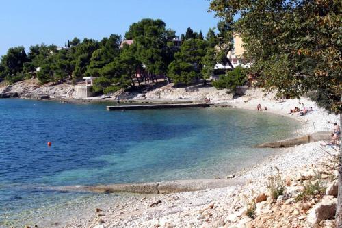 Apartments With A Parking Space Banjole (pula) - 2287
