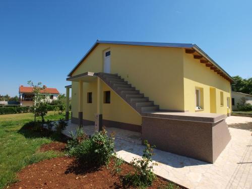 Apartments Jure 978