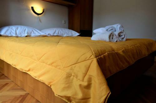 Hostal Eufemija Rab Accommodation