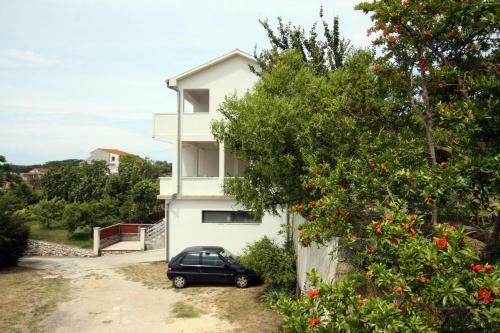 Apartments With A Parking Space Kampor (rab) - 5018