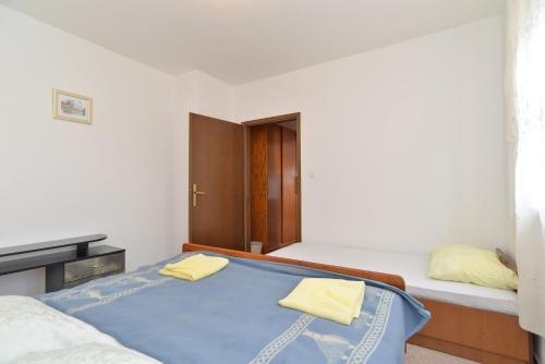 Apartments Rabac 828