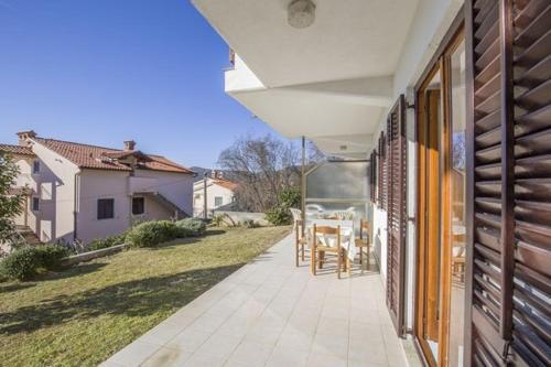 Apartments Rabac 828