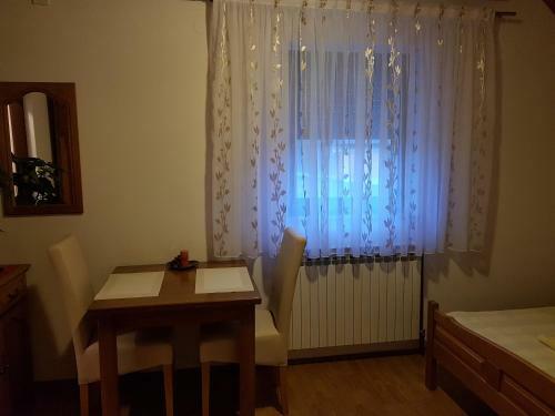 Hostal House Jure
