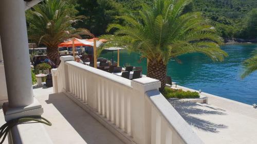 Hostal Double Room Rava 15880b