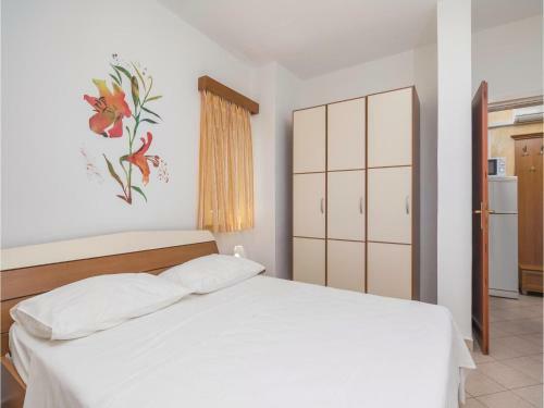 One-bedroom Apartment In Labin