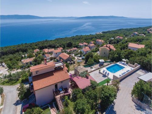 One-bedroom Apartment In Labin