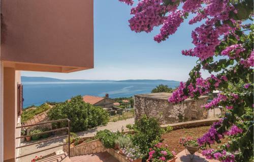 One-bedroom Apartment In Labin