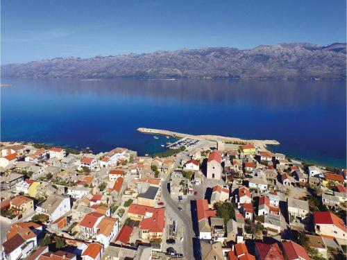 One-bedroom Apartment In Razanac