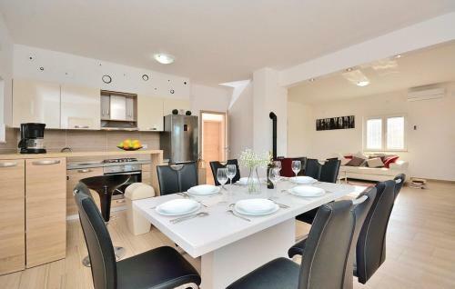 Mathieu Holiday Home