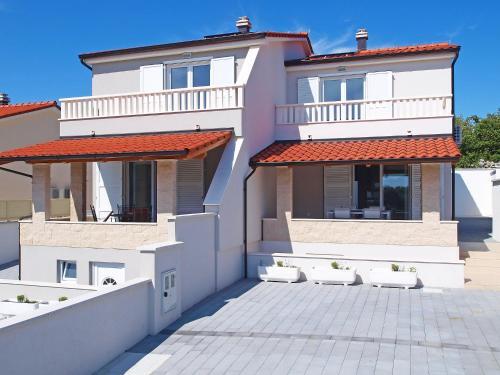Holiday Home Claudia 1