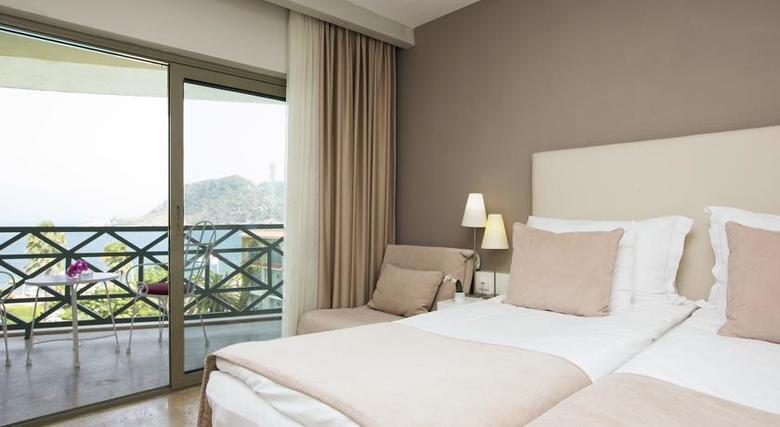 Hotel Marti La Perla