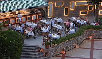 Hotel Marti La Perla