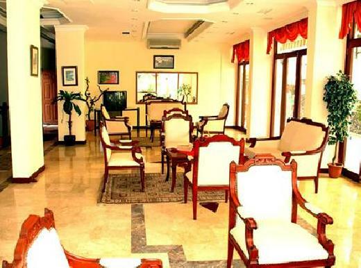 Han Palace Hotel