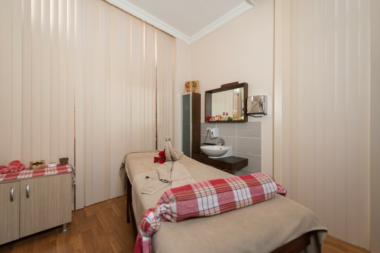 Hotel Grand Seker