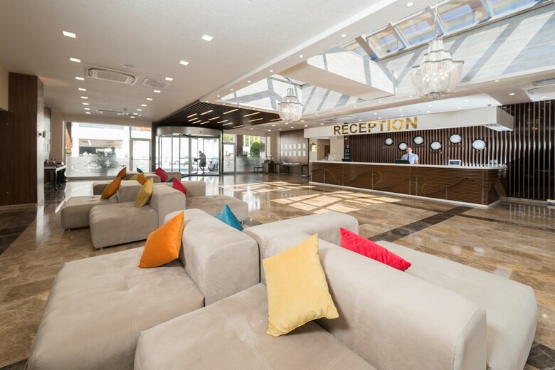 Hotel Grand Seker