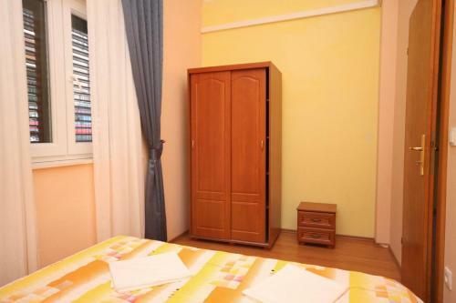 Apartment Rogoznica 3200b