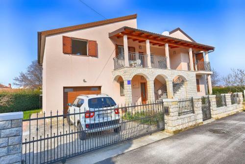 Apartment Monfiorenzo 1551