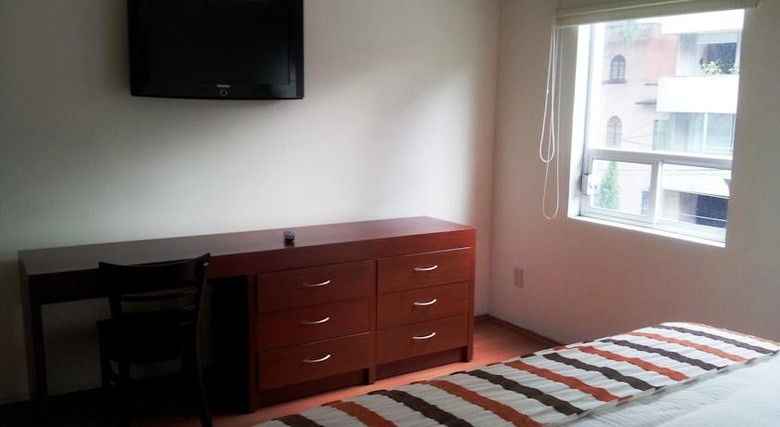Hotel Suites Taine
