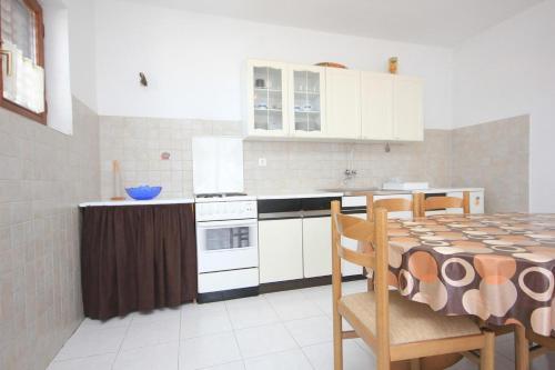 Apartments By The Sea Sali (Dugi Otok) - 8121