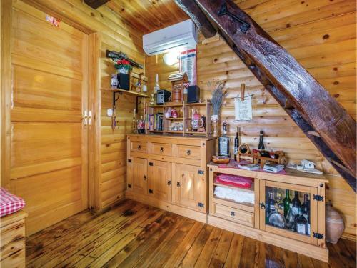 Two-bedroom Holiday Home In Samobor