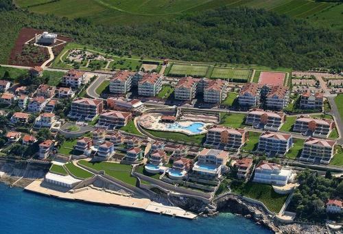 Luxury Apartment Pelargonija In Monterosso Resort