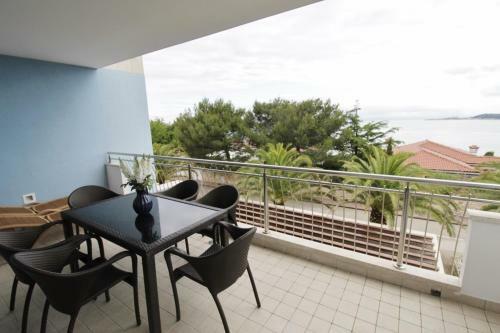 Luxury Apartment Pelargonija In Monterosso Resort