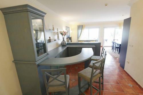 Luxury Apartment Pelargonija In Monterosso Resort