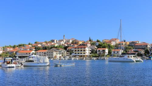 Apartments With A Parking Space Seget Vranjica (Trogir) - 12612
