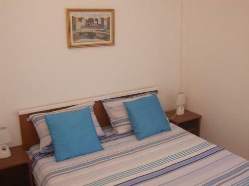 Apartments With A Parking Space Seget Vranjica (trogir) - 12145