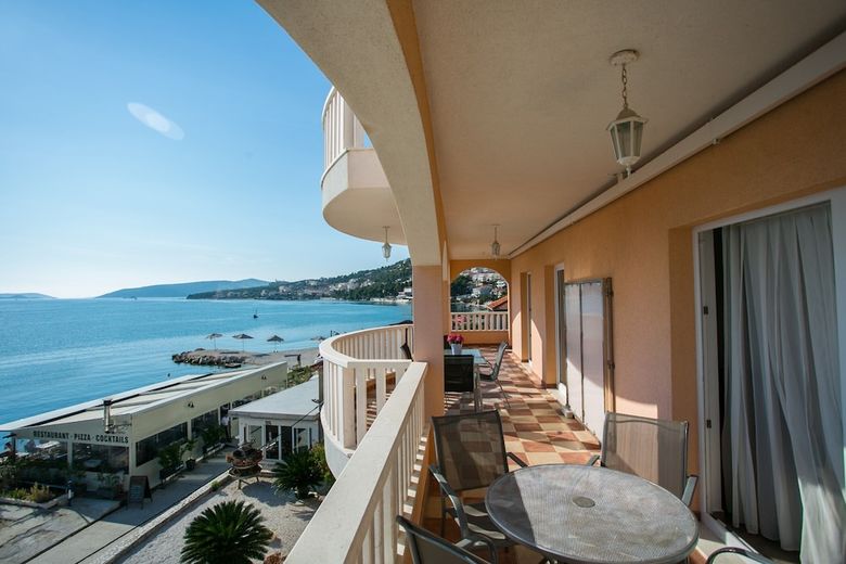 Apartamentos Kaja - Right Next To The Beach