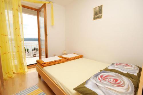 Apartments With A Parking Space Selce (crikvenica) - 5518