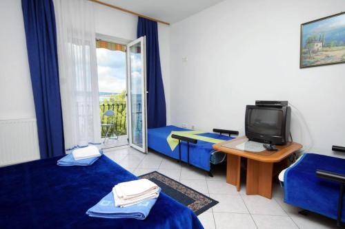 Apartments By The Sea Selce (crikvenica) - 5206