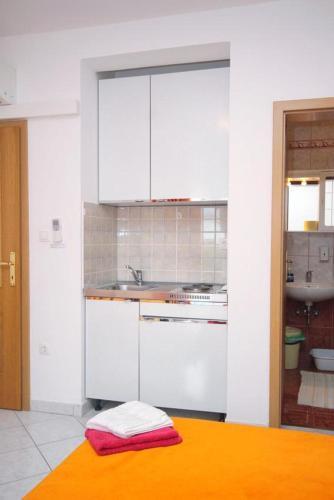 Apartments By The Sea Selce (crikvenica) - 5206