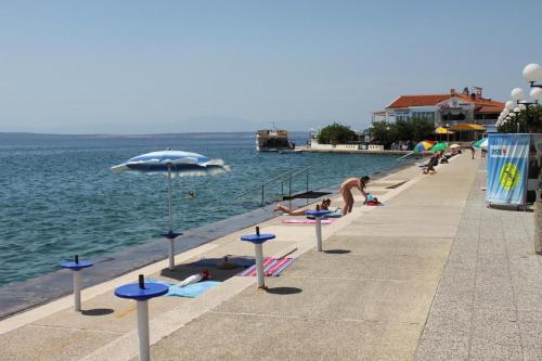 Apartment Selce 2364a