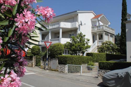 Apartments By The Sea Selce (crikvenica) - 2392