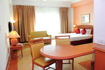 M Suites Hotel