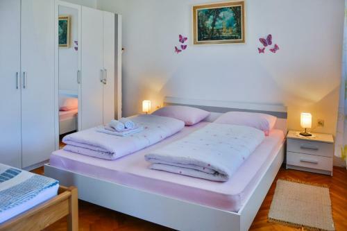 Apartment Skale