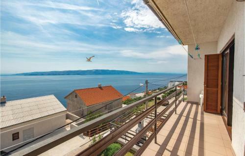Three-bedroom Apartment In Senj