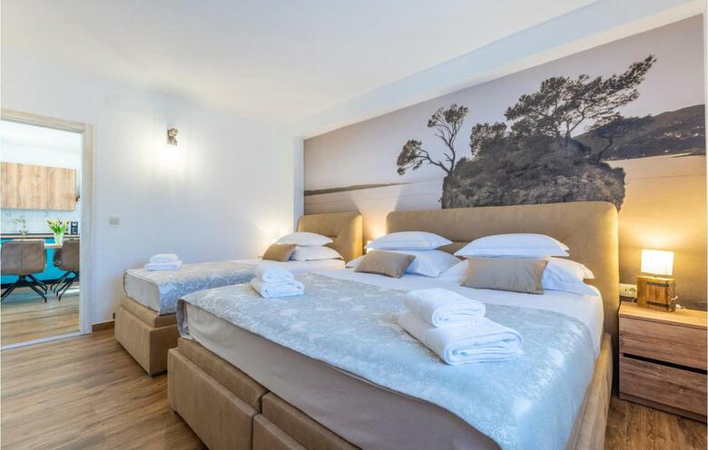 Holiday Home Sestanovac Put Zezevice