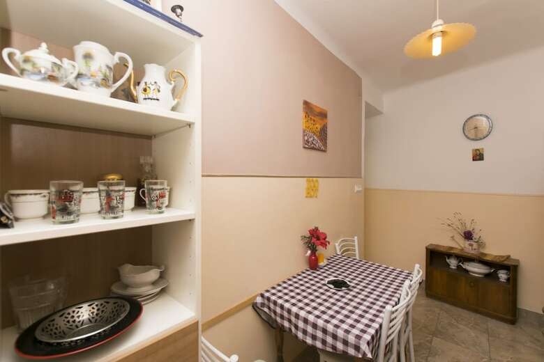 Apartment Nikolina