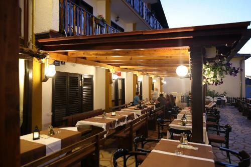 Hostal Guest House Zeba & Riviera