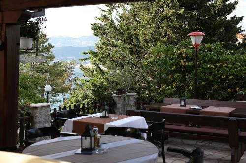 Hostal Guest House Zeba & Riviera