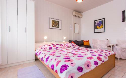 Apartments Nada