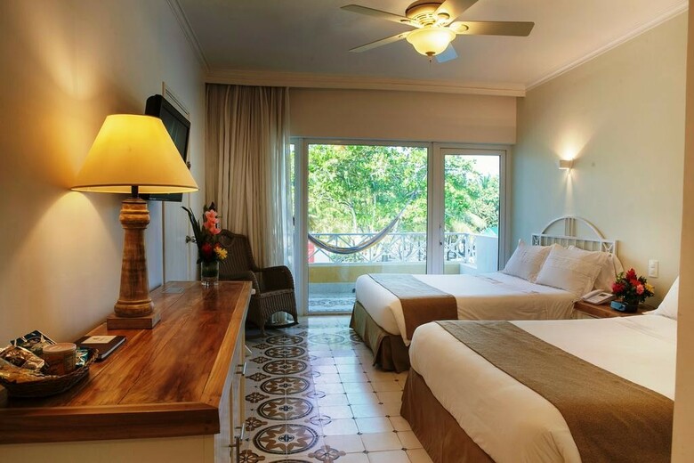 Hotel Las Amricas Casa De Playa