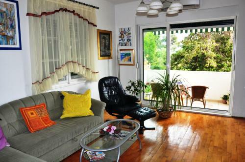 Apartment Kuny Bacvice