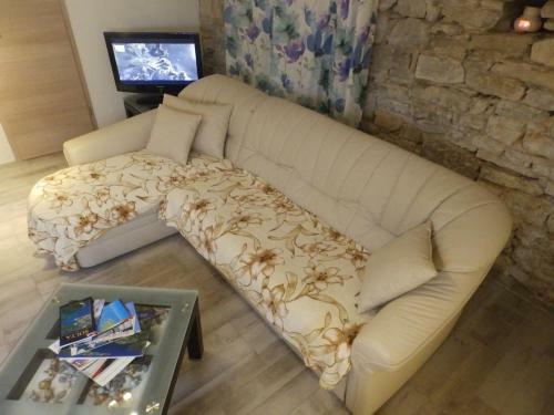 Seaside Holiday House Maslinica (solta) - 14017
