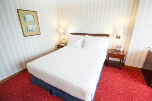 Hotel Redtop