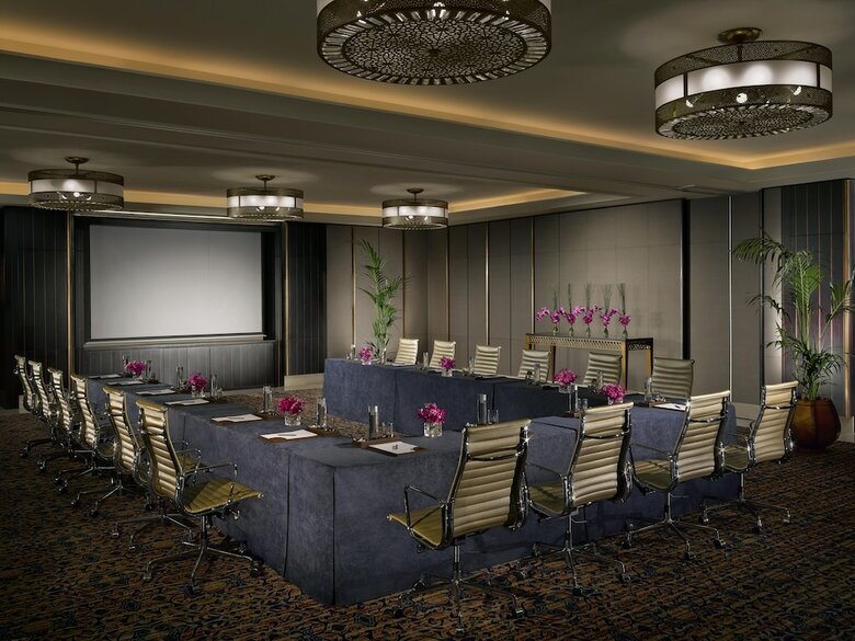 Hotel Dusit Thani Abu Dhabi