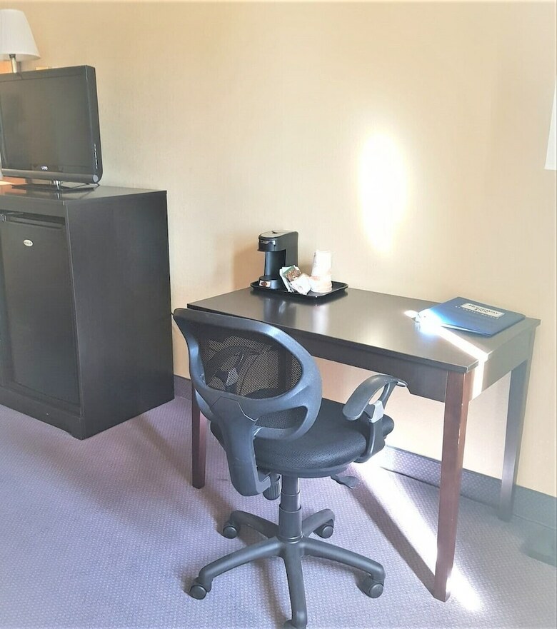 Hotel Quality Inn & Suites