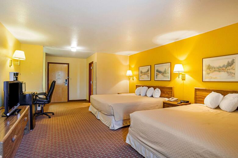 Hotel Quality Inn & Suites